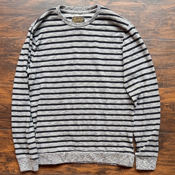 Lucky Brand Men's Black and Gray Striped Sweater size Medium (G5) - Picture 1 of 6